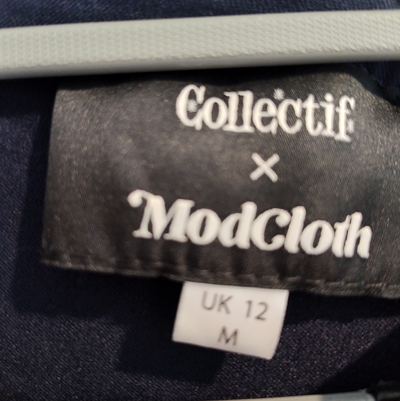Collectif x Modcloth M navy dress - Picture 4 of 4